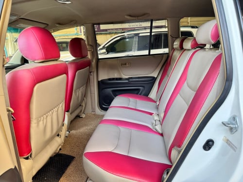 Toyota Highlander 2001 បួនម៉ាសុីន  គ្រឿងក្នុងពណ៌លឿង កៅអីចុច auto ពូកស្បែក​