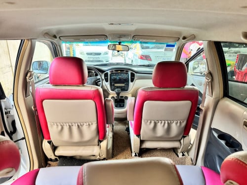Toyota Highlander 2001 បួនម៉ាសុីន  គ្រឿងក្នុងពណ៌លឿង កៅអីចុច auto ពូកស្បែក​