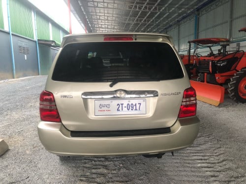 Toyota Highlander 2003 4ម៉ាសុីន