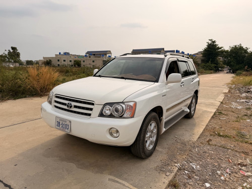 Toyota Highlander 2003 Limited Full ប៉ុង1 ថ្នាំសុីន​ 90%អត់បុកអត់ប៉ះ​ទិញពីម្ចាស់ទី1ផ្ទាល់​ថ្មីខ្លាំង