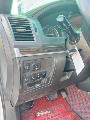 Toyota Landcriuser V6 2009 up 2021 full option