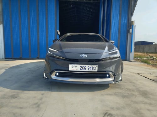 Toyota Prius 2023 XLE ឈ្មោះម្ចាស់ដើម