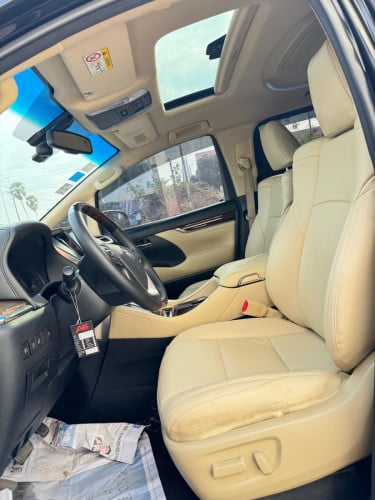 Toyota Vellfire 2015 V6 up Alphard 2021 full option