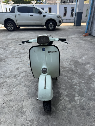 VESPA SPRINT OLD