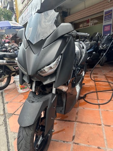 XMAX250
