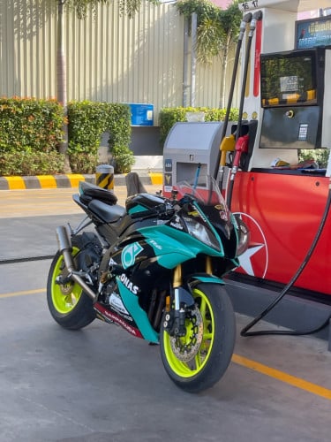 Yamaha r6 ម៉ាស៊ីនសាណុំមិនដែលដោះ សាណុំតាន់ មិនដែនប៉ះសោ
