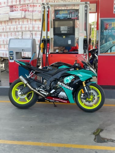 Yamaha r6 ម៉ាស៊ីនសាណុំមិនដែលដោះ សាណុំតាន់ មិនដែនប៉ះសោ