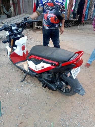 Zommer X 18 $750. ម្ចាស់ផ្ទាល់0967507370