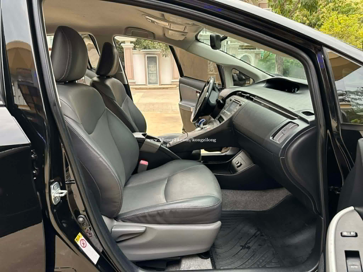 Option 5 Toyota Prius 2013 Option 5 price $17900.00 in Mittakpheap, Prampir ...