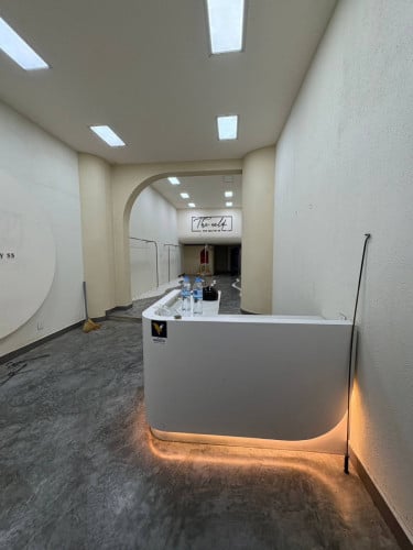 服装店市中心出租