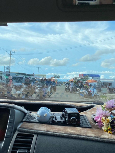 ដីលក់ អង្គស្នួល