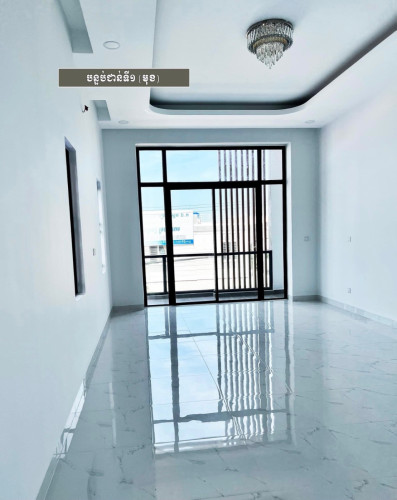 ផ្ទះ​អាជីវកម្ម​សំរាប់​លក់​លេីផ្លូវធំ