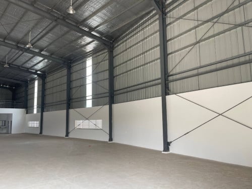 ឃ្លាំងសម្រាប់ជួលនៅសែនសុខ