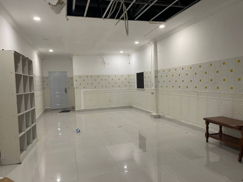 ឃ្លាំងសម្រាប់ជួលនៅសែនសុខ