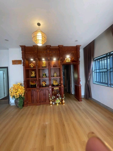 ផ្ទះវីឡាខ្មែរលំហែរ ទឹកឈូលក់បន្ទាន់