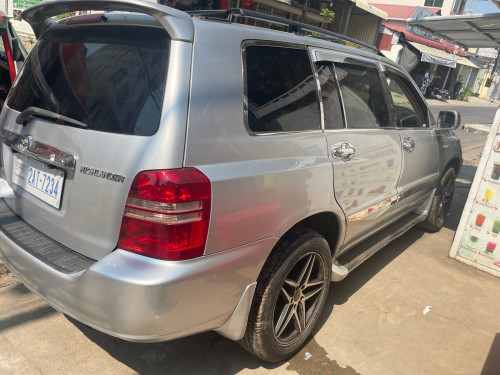 ឡានលក់ឆ្នាំ03v6P1 limitedឡានស្អាត