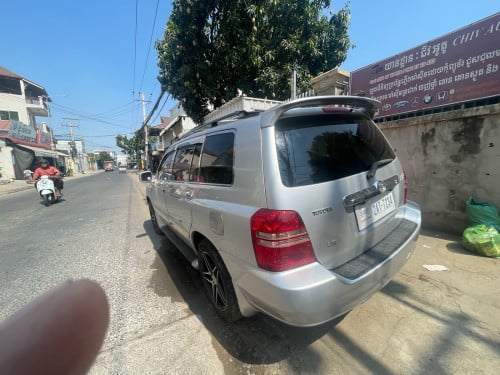 ឡានលក់ឆ្នាំ03v6P1 limitedឡានស្អាត