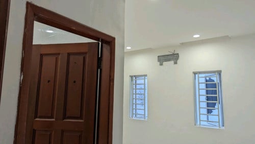 ផ្ទះល្វែង 2ជាន់ តំលៃ230$