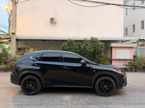 ឡានលក់បន្ទាន់ 29700$