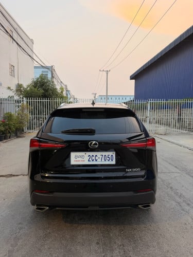 ឡានលក់បន្ទាន់ 29700$