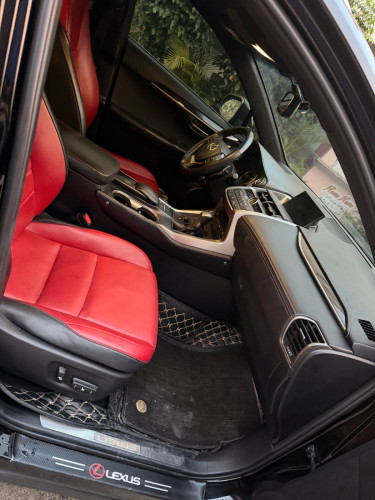 ឡានលក់បន្ទាន់ 29700$