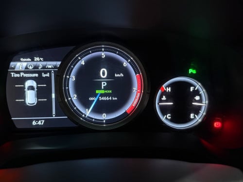 លក់​ 350 016 F-Sport pg2 ថ្នាំ​សុីនមួយជុំ​ ម្ចាស់ដេីម​ផ្ទាល់​