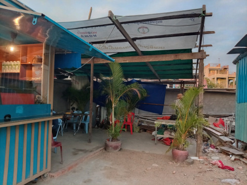 លក់មួយសេត ទូរនិងម៉ាសុីនកាហ្វេដៃពីរ.3500ចចារ