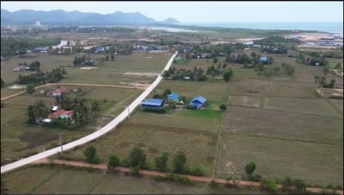 ដីសម្រាប់លក់ប្រញ៉ាប់ (43m*75m) ជិតគម្រោងសមុទ្រកោងកែង