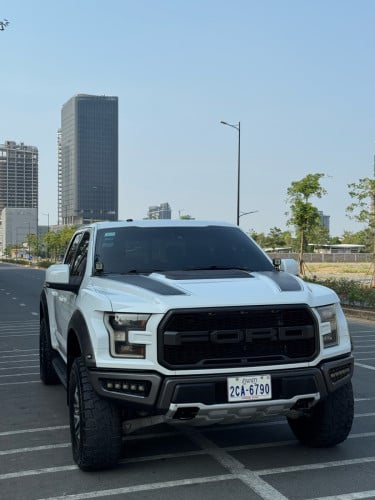 កាត់បានថ្មីៗ Ford F-150 Raptor 2017, ពិន្ទុ​94 , Full ទ្បានមូល​ អត់​បុក​ អត់បាញ់ថ្នាំ​ធានាម៉ាសុីន​