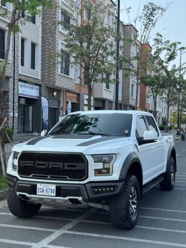 កាត់បានថ្មីៗ Ford F-150 Raptor 2017, ពិន្ទុ​94 , Full ទ្បានមូល​ អត់​បុក​ អត់បាញ់ថ្នាំ​ធានាម៉ាសុីន​