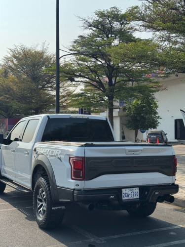 កាត់បានថ្មីៗ Ford F-150 Raptor 2017, ពិន្ទុ​94 , Full ទ្បានមូល​ អត់​បុក​ អត់បាញ់ថ្នាំ​ធានាម៉ាសុីន​