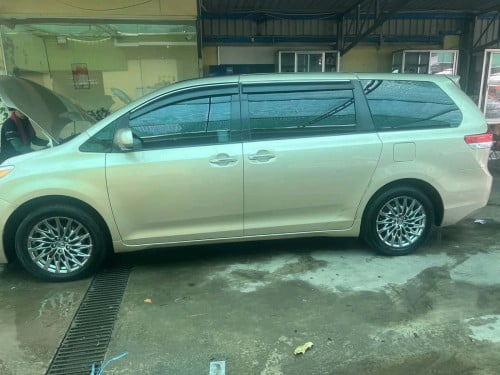 ឡានស្អាតថ្មី Full  066477787