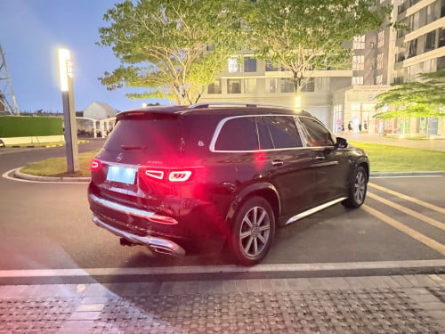 奔驰GLS450
