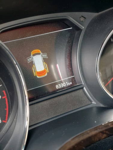 ឡាន Kia Grand Carnival 2019 ក្រុមហ៊ុន