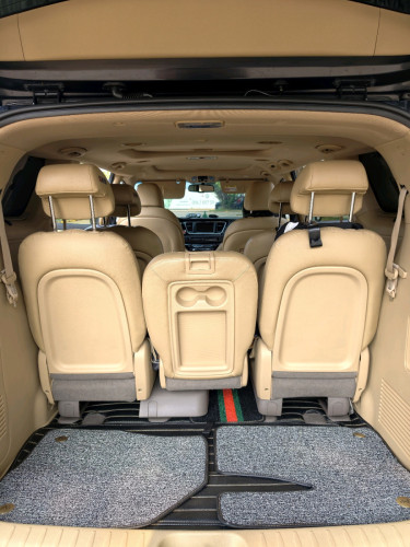 ឡាន Kia Grand Carnival 2019 ក្រុមហ៊ុន