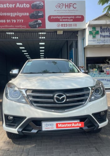 មហាថ្មី Mazada Thunder Full option 2020 3.2L