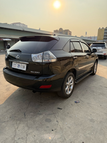 ឡានលក់rx330 ខ្មៅ ប៉ុង1
