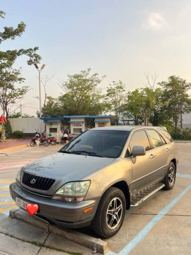 ឡានជួល មានឡាន SUV Kai Canivol Starex Prus