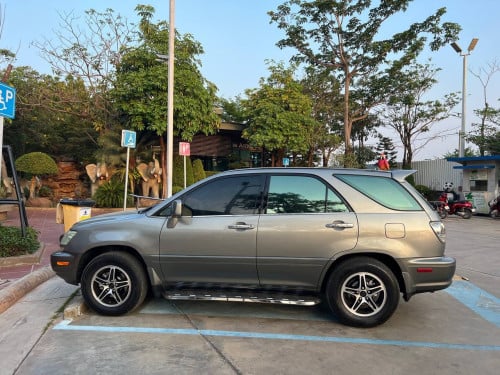 ឡានជួល មានឡាន SUV Kai Canivol Starex Prus