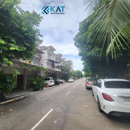 វីឡាភ្លោះសម្រាប់ជួល | Twin A Villa For Rent