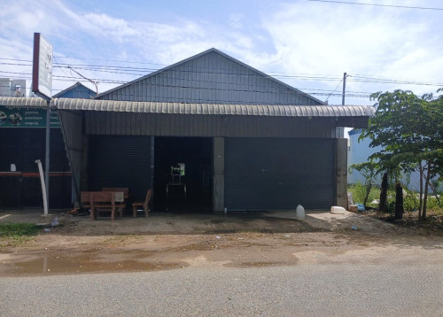 🏦Warehouse Available for Urgent Sale at a Special Price (Negotiable).