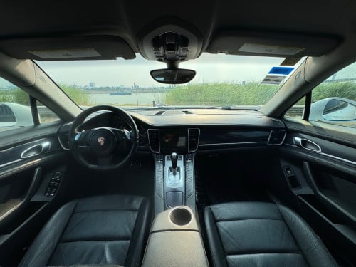 🚘Porsche Panamera ឡានស្អាតតម្លៃពិសសមាន1មុឺនបង់រំលស់ជាមួយឃ្លាំងផ្ទាល់បានខូចCBCក៏រំលស់បាន។