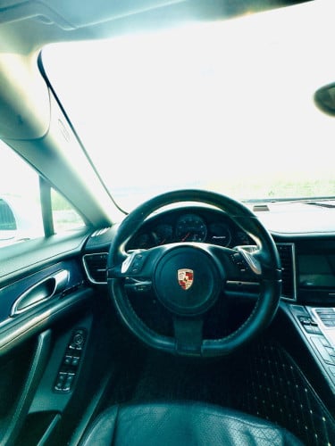 🚘Porsche Panamera ឡានស្អាតតម្លៃពិសសមាន1មុឺនបង់រំលស់ជាមួយឃ្លាំងផ្ទាល់បានខូចCBCក៏រំលស់បាន។