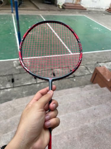 ដងសី Yonex ARC Saber 11 play (ទទួលកម្មង់ក្នុងតម្លៃសមរម្យ)
