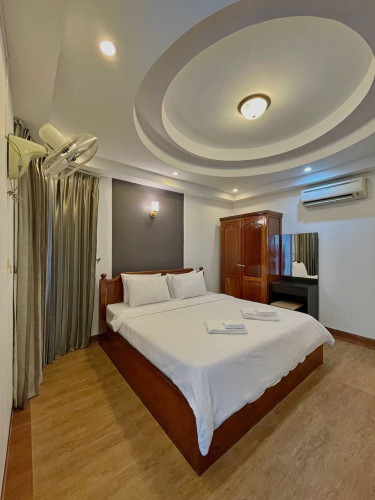 2 Bedroom Apartment ( 2 បន្ទប់គេង)