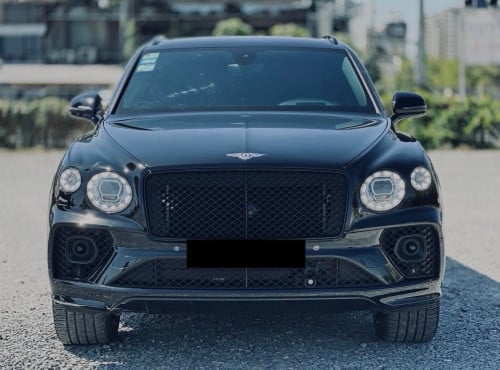 2021 Bentley Bentayga 14000km