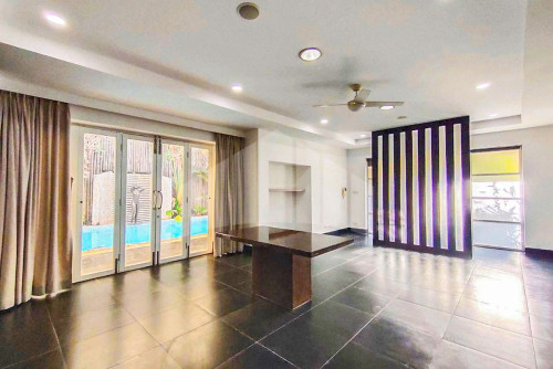 Big Villa For Rent in Toul Kork Area