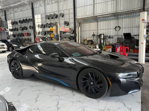BMW i8 2015