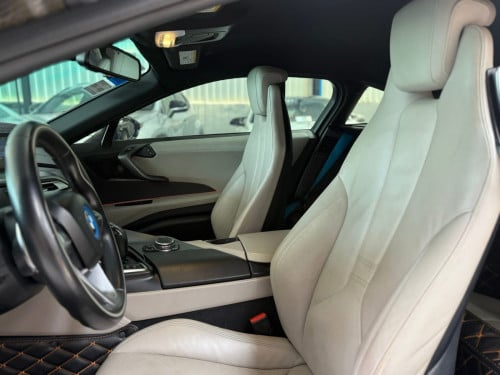 BMW i8 2015