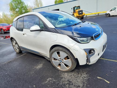 BMWi3 2015 សាំង + អគ្គិសនី
